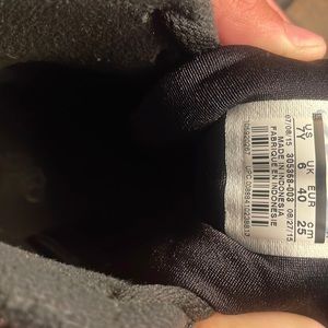 worn twice / stored in closet